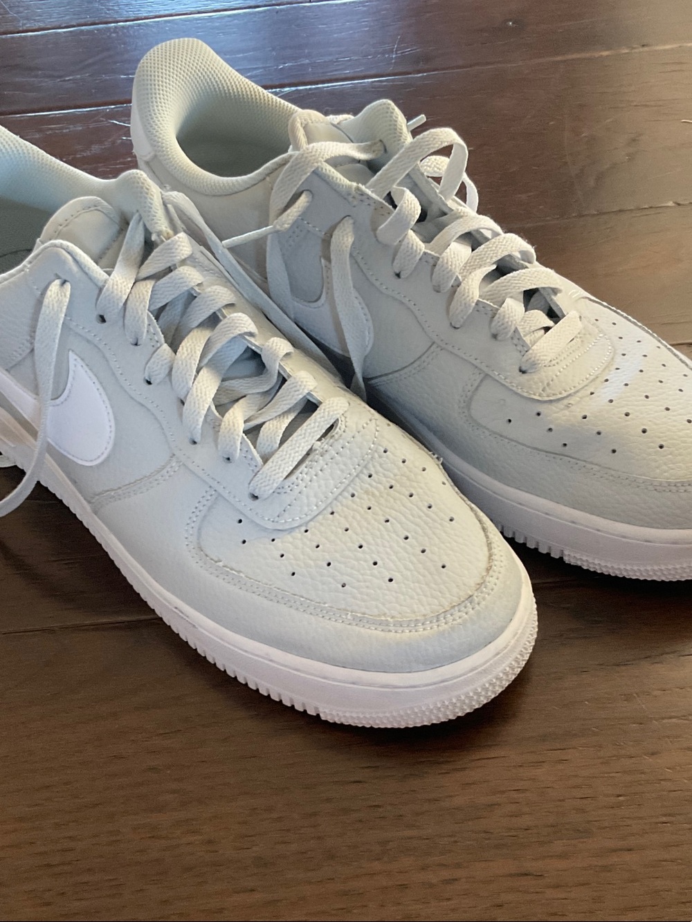 Nike Light Grey and White Low-Top Leather Sneakers